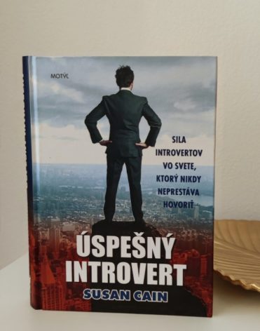 Recenzia na knihu - Úspešný introvert Susan Cainová