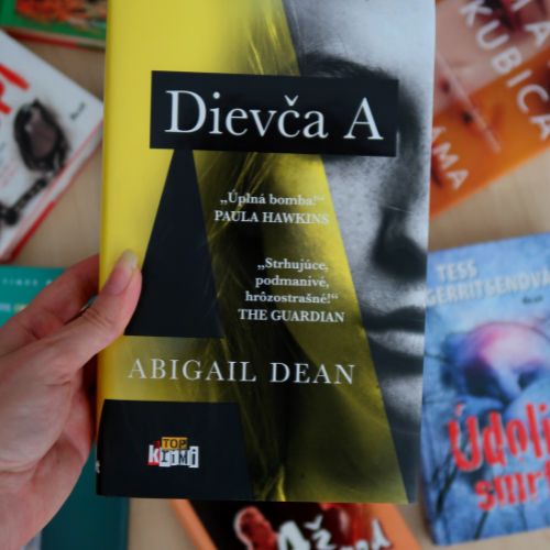 Dievča A – Abigail Dean – recenzia