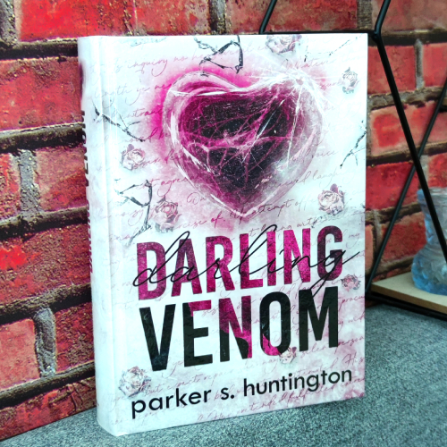 Darling Venom – Parker S. Huntington – knižná recenzia